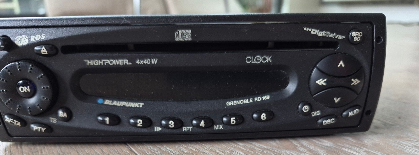 Blaupunkt CD speler autoradio Grenoble RD 169, Enlèvement