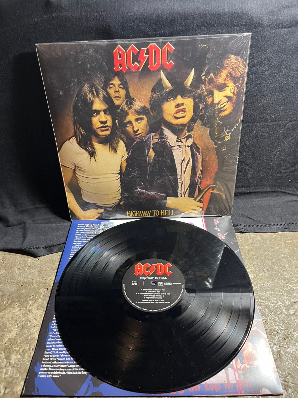 Vinyl lp ac/dc highway to hell, Cd's en Dvd's, Vinyl | Hardrock en Metal, LP, Ophalen of Verzenden, Zo goed als nieuw, Hardrock