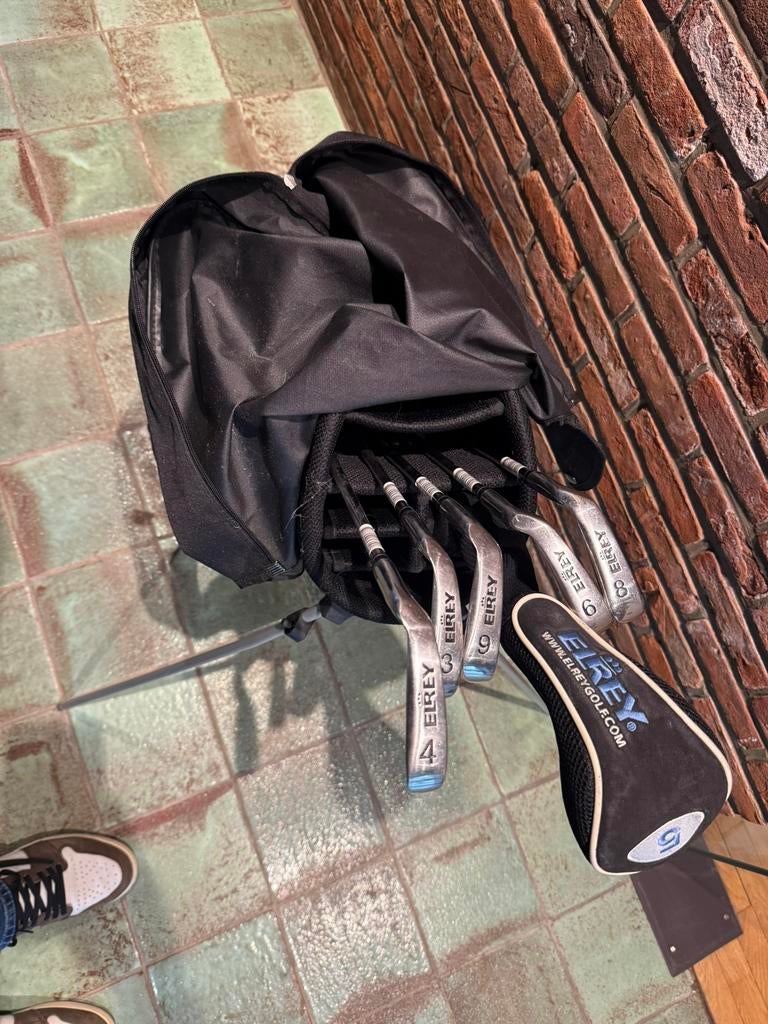 Golftas elrey met stokken en balletjes, Sport en Fitness, Golf, Ophalen, Zo goed als nieuw