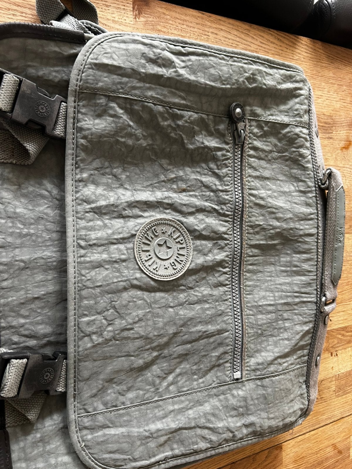 Cartable kipling gris souris 3eme primaire, 40 à 50 cm, Gris, Enlèvement, Utilisé