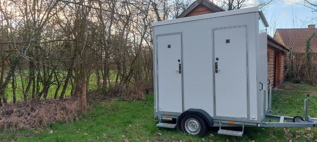 Toiletwagen huren Kempen, Ophalen, Zo goed als nieuw