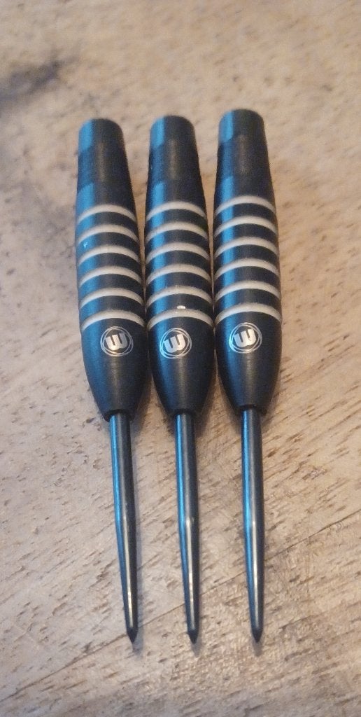 Winmau Andy Fordham Onyx, Ophalen of Verzenden, Zo goed als nieuw, Pijlen