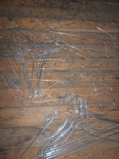 Kapstokken metaal en plastic / 60 stuks voor 5 €, Huis en Inrichting, Woonaccessoires | Kapstokken, Ophalen of Verzenden, Zo goed als nieuw