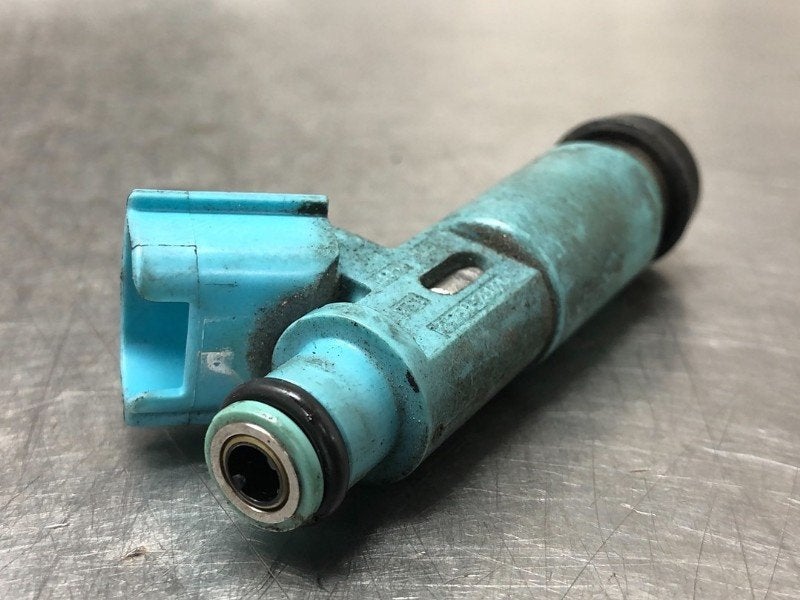 INJECTOR BRANDSTOF Toyota Camry (CV30) (|2325028020|), Auto-onderdelen, Gebruikt, Toyota
