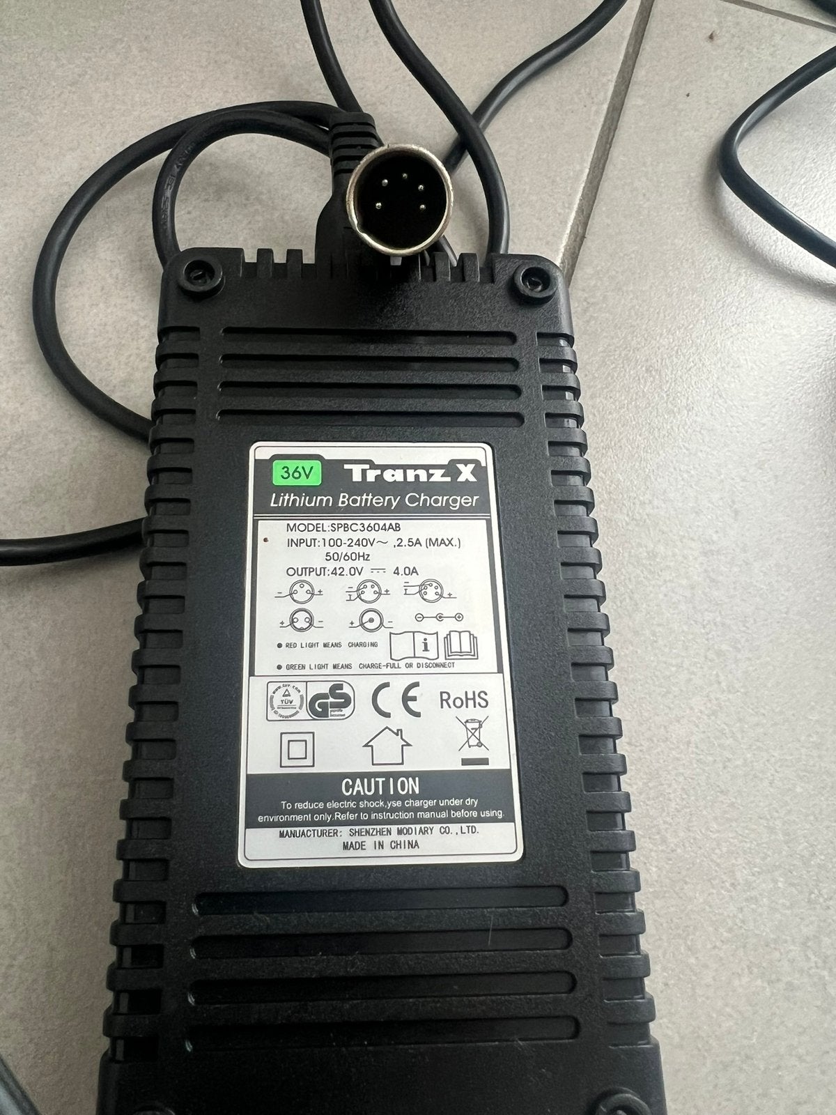 Elektrische fiets oplader 5 pin ✅, Ophalen, Zo goed als nieuw