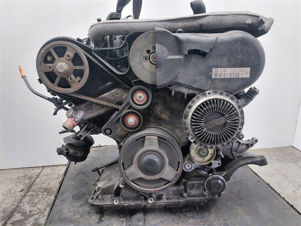 Moteur AYM Nu SKODA SUPERB A6 AUDI A4, Envoi, Utilisé, Daihatsu