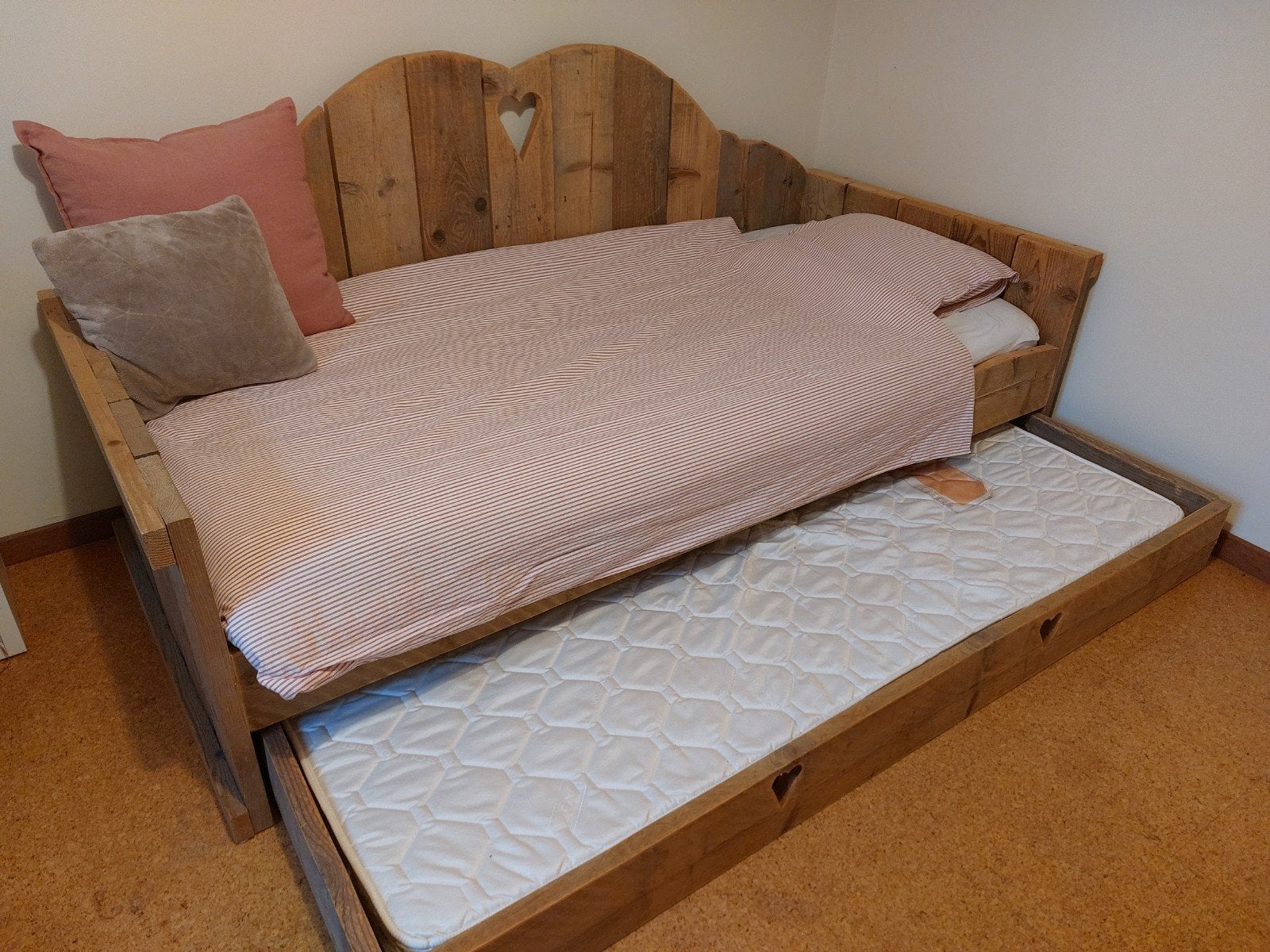 Eenpersoonsbed van steigerhout met bedlade, Huis en Inrichting, Slaapkamer | Bedden, Ophalen, Gebruikt, 90 cm, Eenpersoons