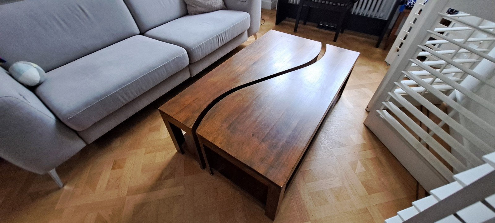 Table basse gigogne en bois tek style Yin Yang (Lot de 2) –, Maison & Meubles, Comme neuf, Enlèvement, 75 cm ou plus, Bois