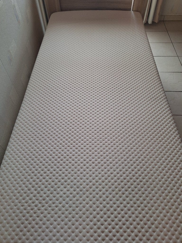 MATELAS TEMPUR 90 X 200 + SOMMIER À LATTES NAPPEN TEMPUR, 90 cm, Matelas, Enlèvement, 200 cm