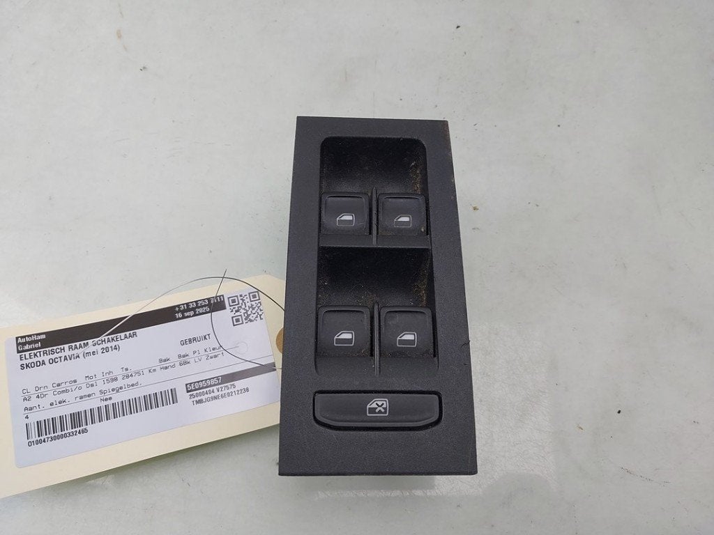 RAAMSCHAKELAAR Skoda Octavia Combi (5EAC) (01-2012/07-2020), Auto-onderdelen, Overige Auto-onderdelen, Skoda, Gebruikt