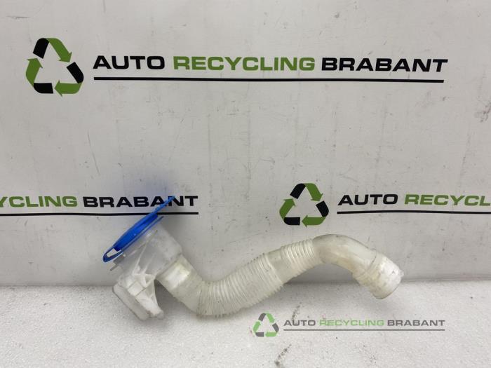 Ruitensproeiertank voor van een Volkswagen Passat, Gebruikt, -, -, Ophalen of Verzenden