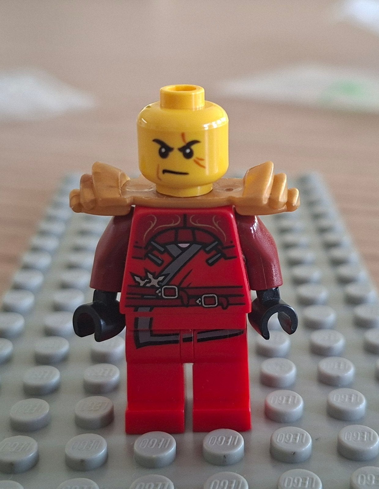 Lego ninjago- Kai ZX - Shoulder Armor (njo0032), Lego, Ophalen of Verzenden, Zo goed als nieuw, Minifiguur
