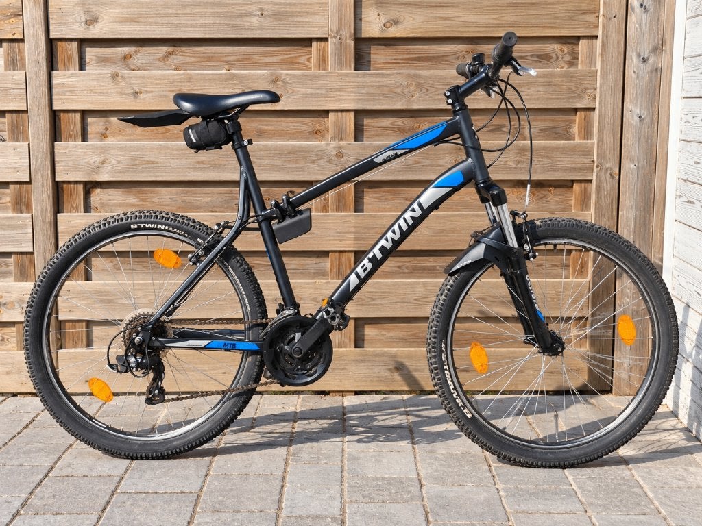 VTT B'TWIN Rockrider 340 26 pouces - Taille XL - Noir/Bleu, Vélos & Vélomoteurs, Enlèvement, Utilisé, Plus de 20 vitesses, Suspension