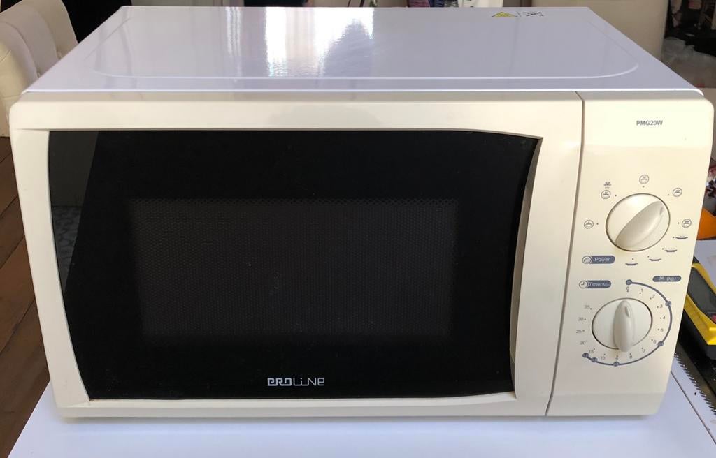 Micro-ondes / Microwave Proline, Elektronische apparatuur, Microgolfovens, Ophalen, Gebruikt, Microgolfoven