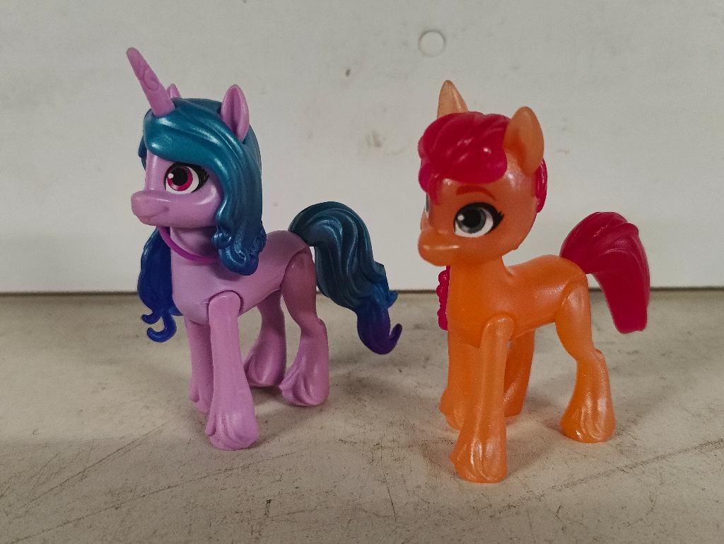 My Little Pony Hasbro LOT van 2 pony's, Kinderen en Baby's, Speelgoed | My Little Pony, Ophalen of Verzenden, Zo goed als nieuw