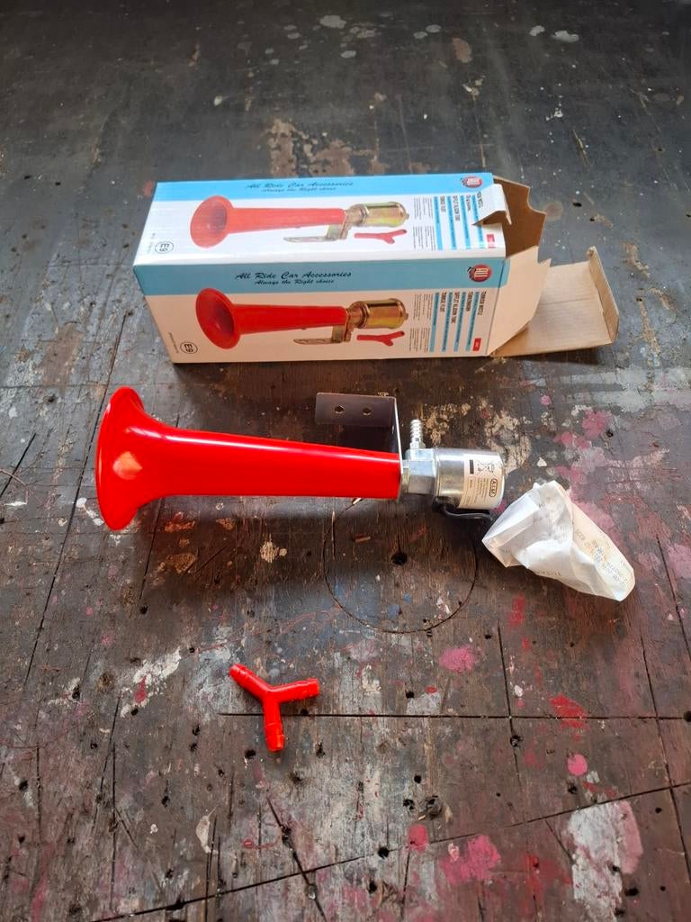 Horen  24v, Enlèvement