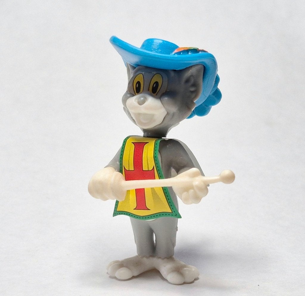 Tom and Jerry 1992 Tom Mousquetaire bleu K93 N 47, Collections, Enlèvement ou Envoi, Utilisé, Figurines