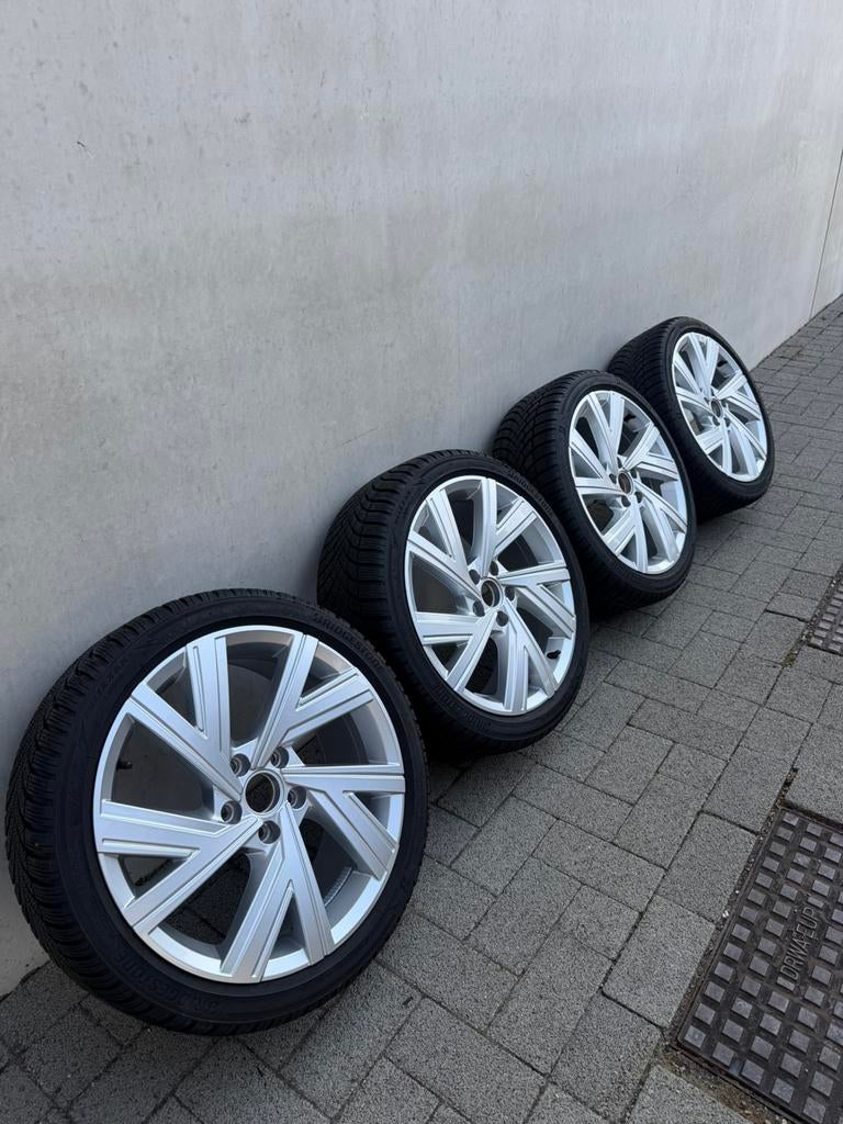 Originele Volkswagen Golf 8 Gti Bergamo Velgen, Auto-onderdelen, Ophalen, 18 inch, Band(en)