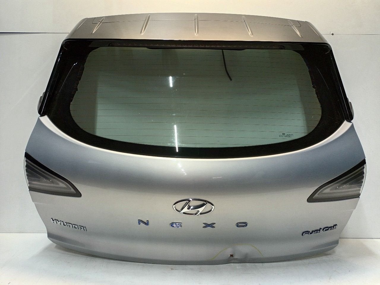 Achterklep Hyundai Nexo, Onderdelen@venauto.nl, Van der Ven Autorecycling B.V., Gebruikt, Ettenseweg 76, 4706 PB Roosendaal, The Netherlands