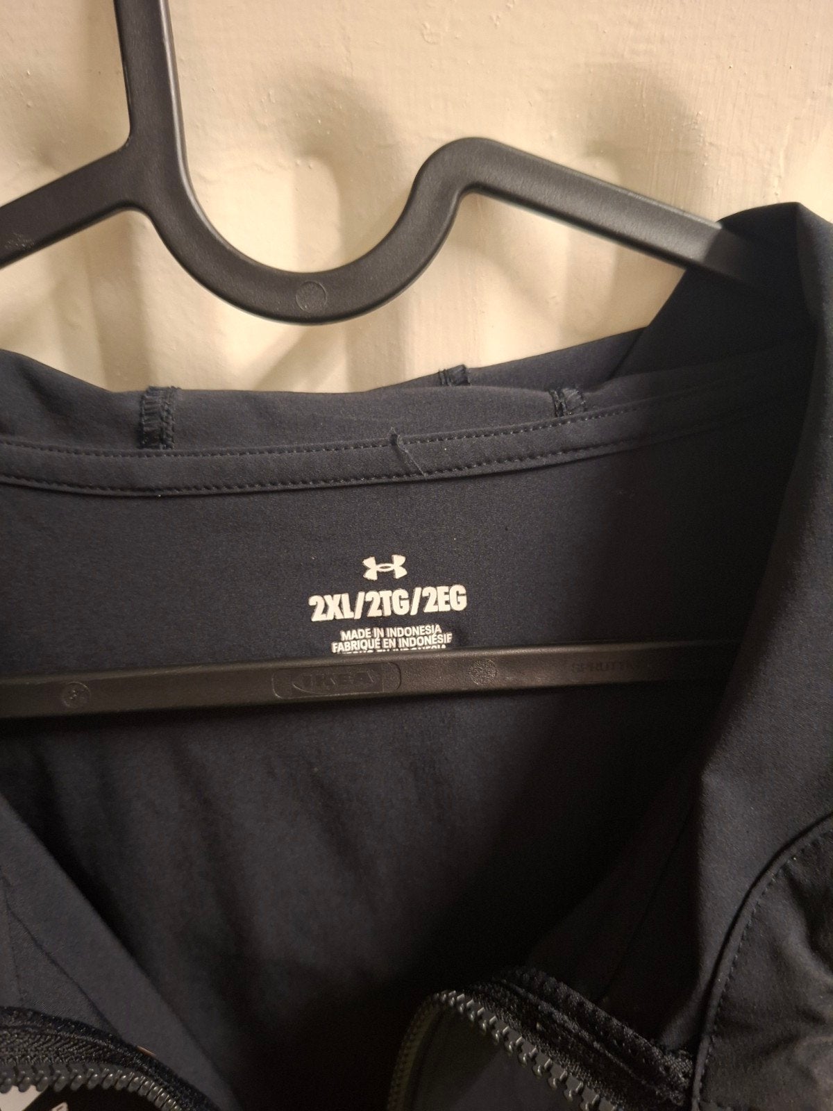 Under Amour, Kleding | Heren, Jassen | Zomer, Ophalen, Zo goed als nieuw, Maat 56/58 (XL), Zwart