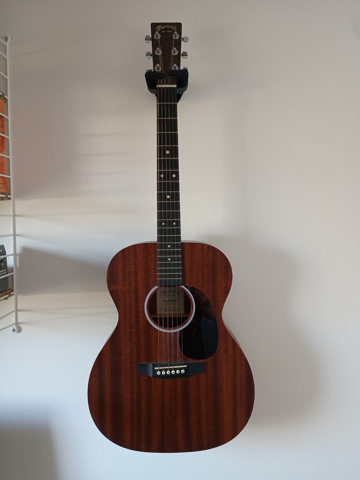 Martin 000-10E (Road Series) met Fishman elektronica, Musique & Instruments, Enlèvement, Comme neuf, Guitare Western ou Guitare Folk