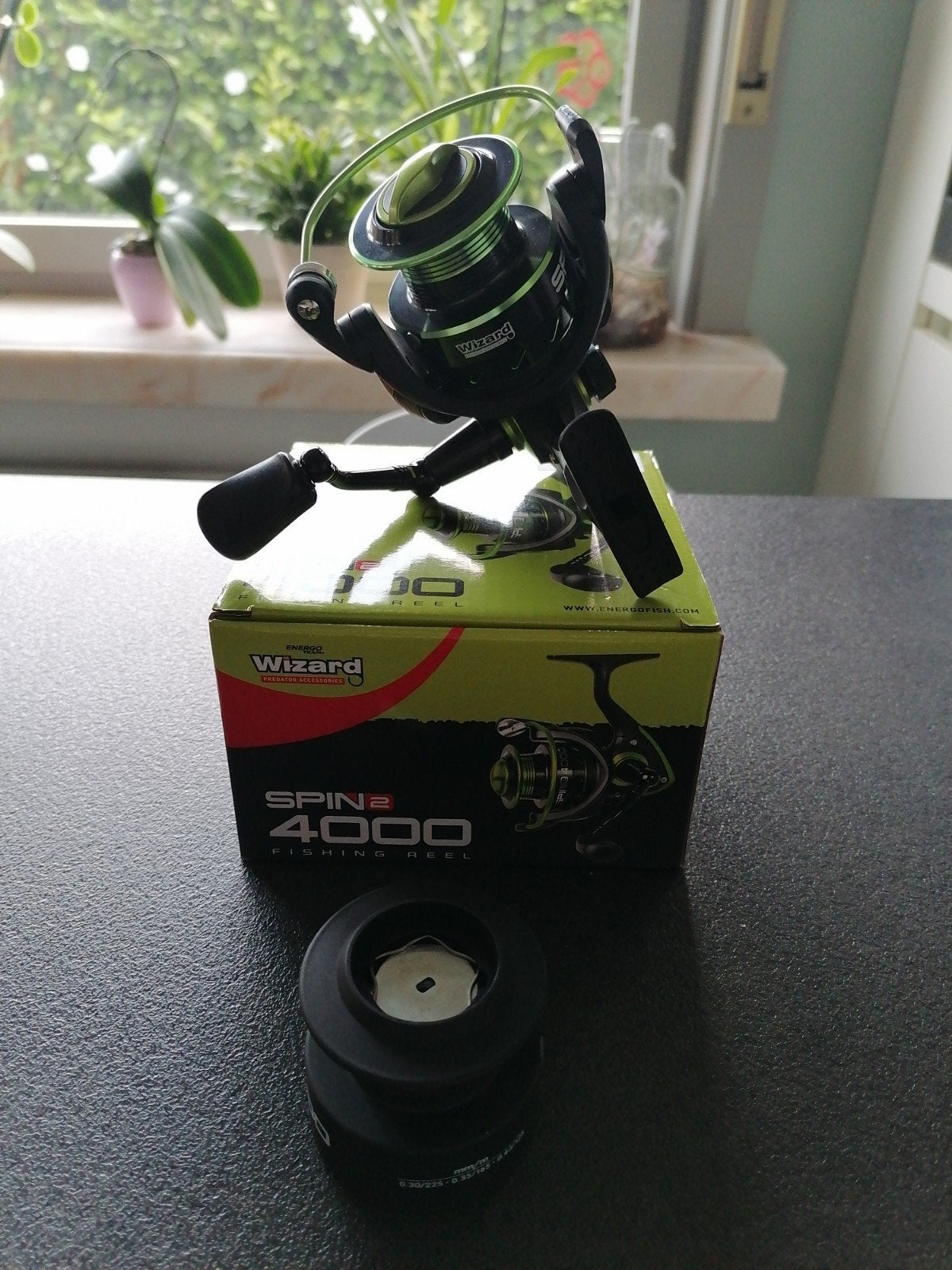 WIZARD SPIN2 4000 met reserve spoel. NIEUW, Ophalen of Verzenden, Nieuw, Molen