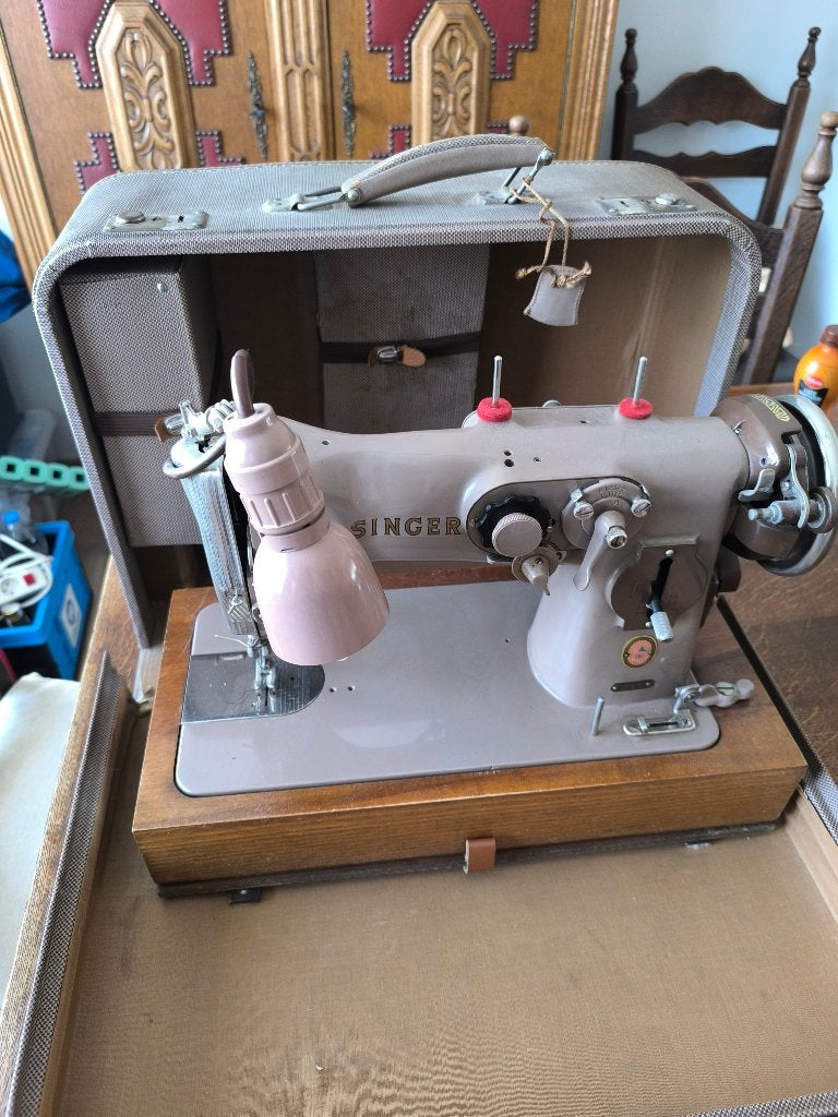 Singer naaimachine, Antiek en Kunst, Antiek | Naaimachines, Ophalen