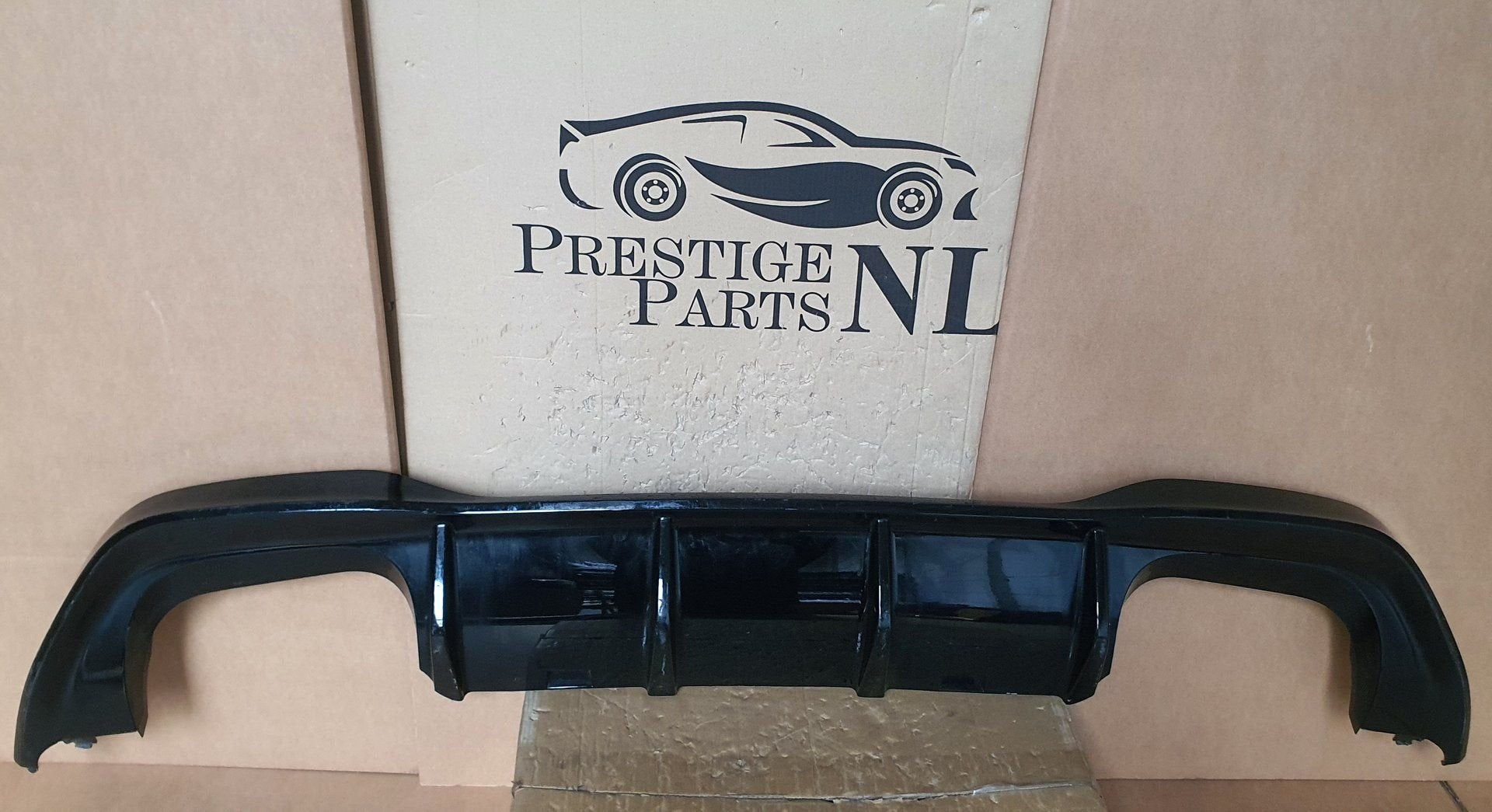 Achterbumper Diffuser Volkswagen Golf 8 VIII R 5H6807568K, Gebruikt, -, -, Ophalen of Verzenden