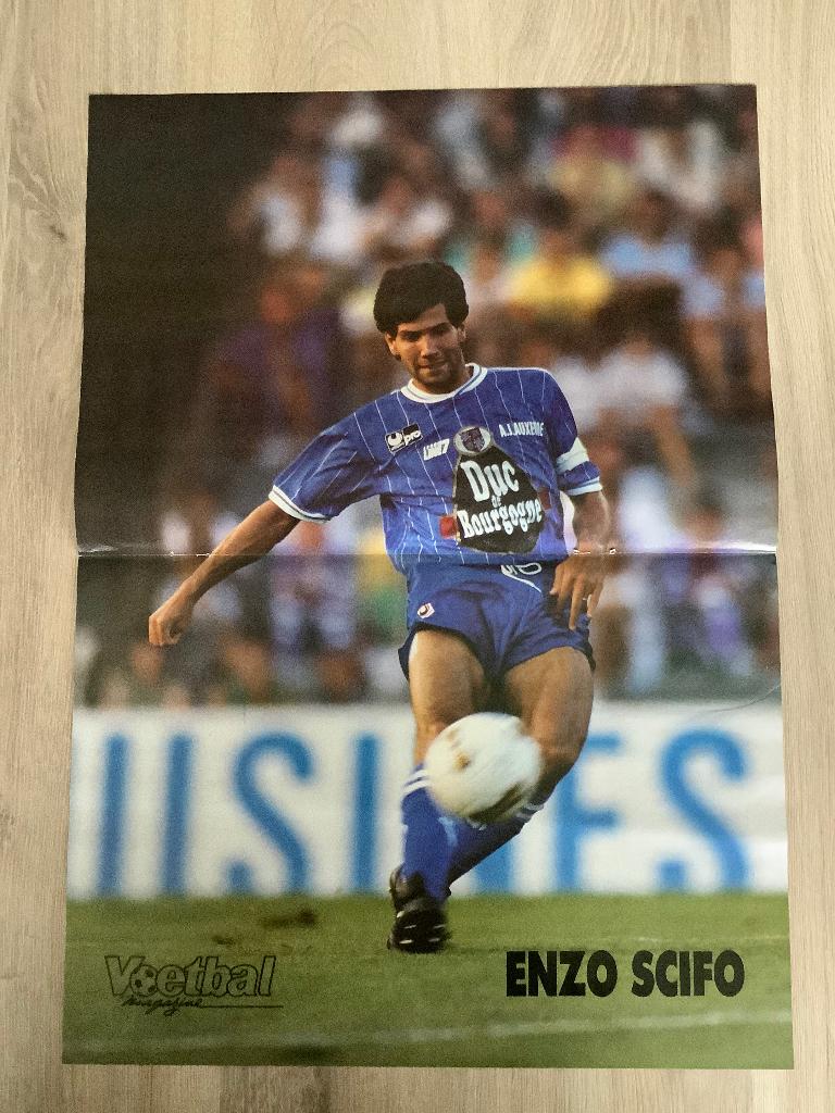 Poster Enzo Scifo uit 1990, Enlèvement ou Envoi, Comme neuf, Affiche, Image ou Autocollant