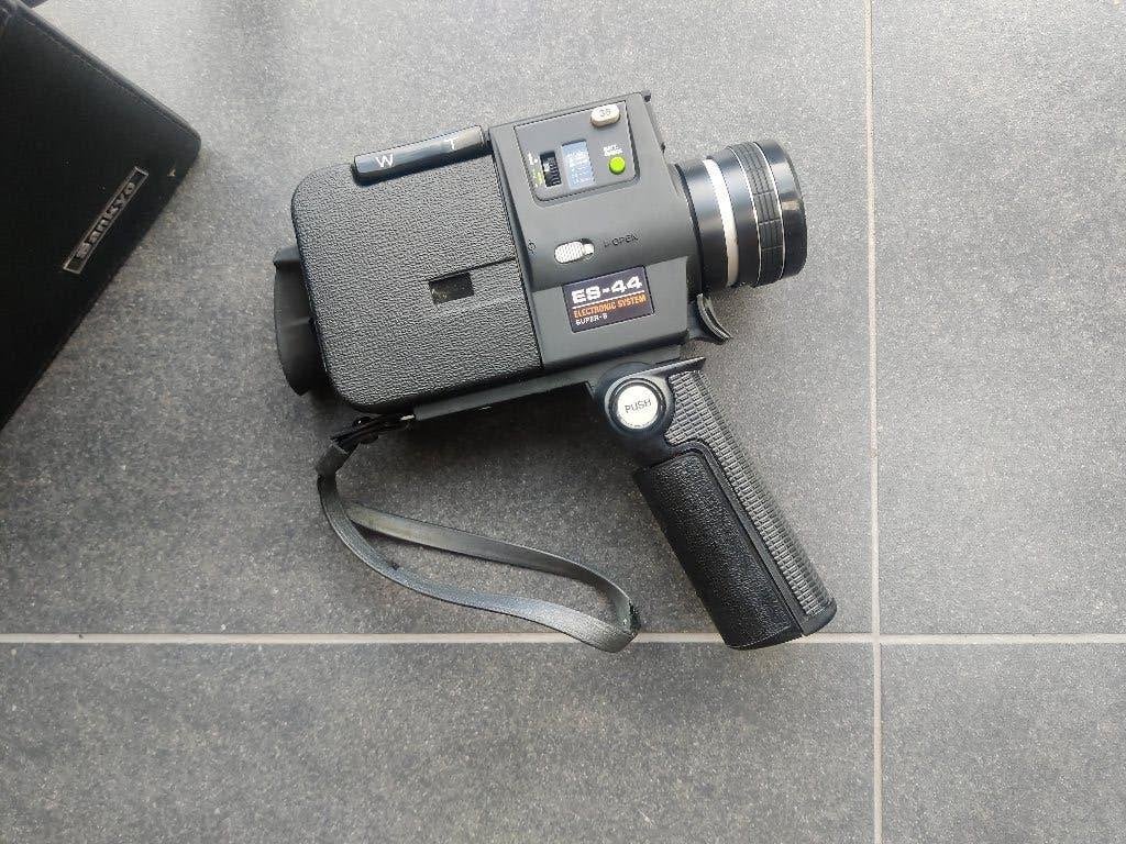 caméra vidéo YASHICA ES-44 Super 8, Enlèvement ou Envoi, 1960 à 1980, Caméra