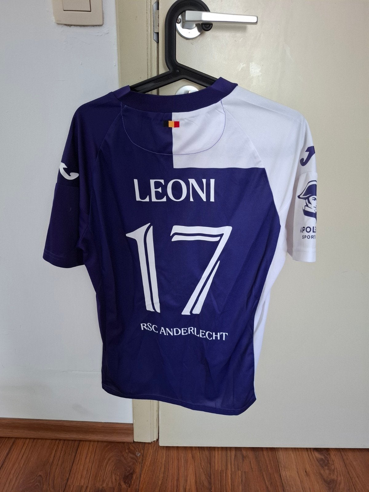 Maillot RSC Anderlecht Théo Léoni Taille M, Enlèvement ou Envoi, Maillot