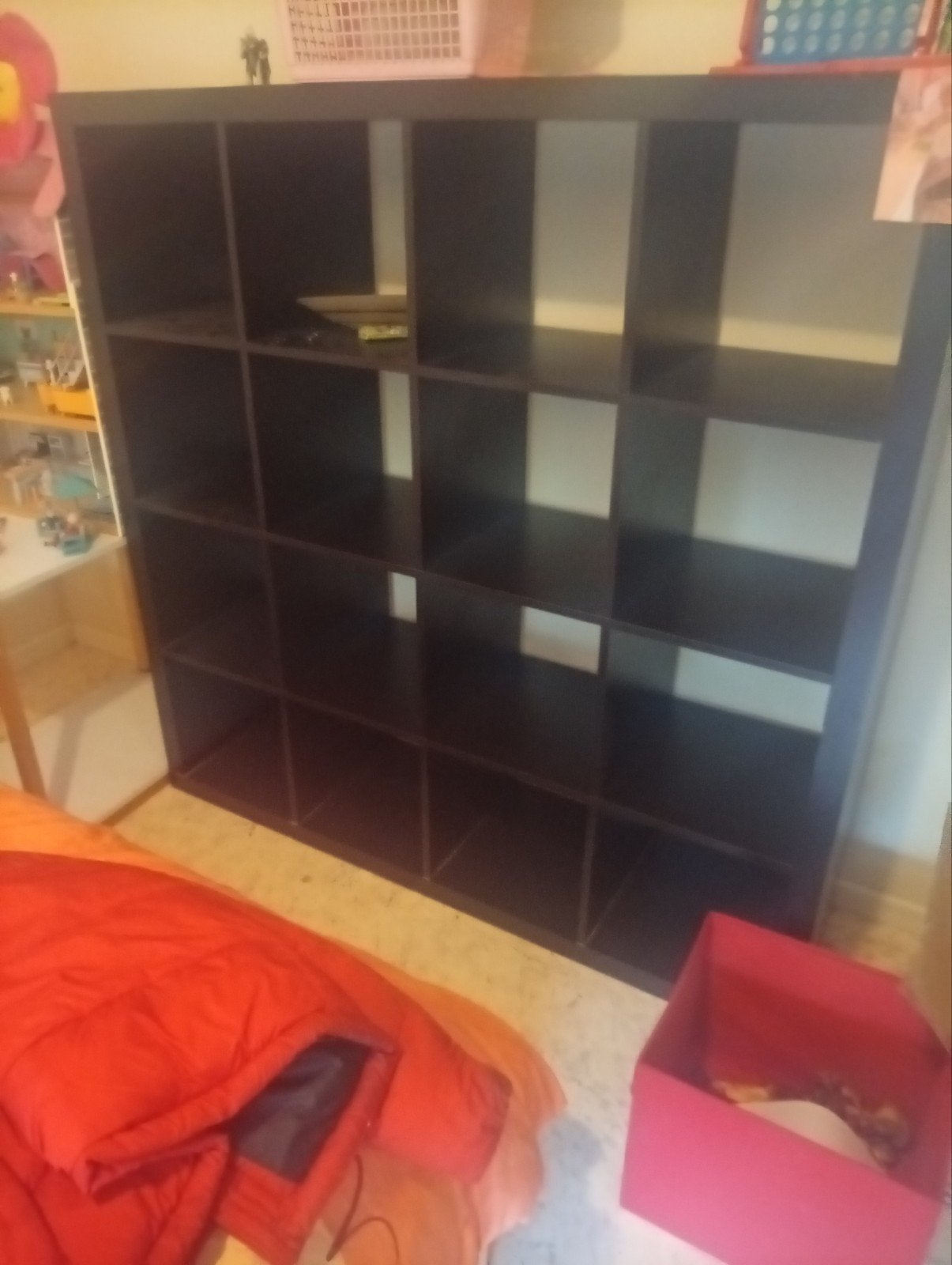 Houten opberg kast, Enlèvement