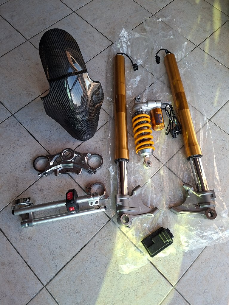 Ohlins semi active suspension, Motoren, Ophalen, Nieuw