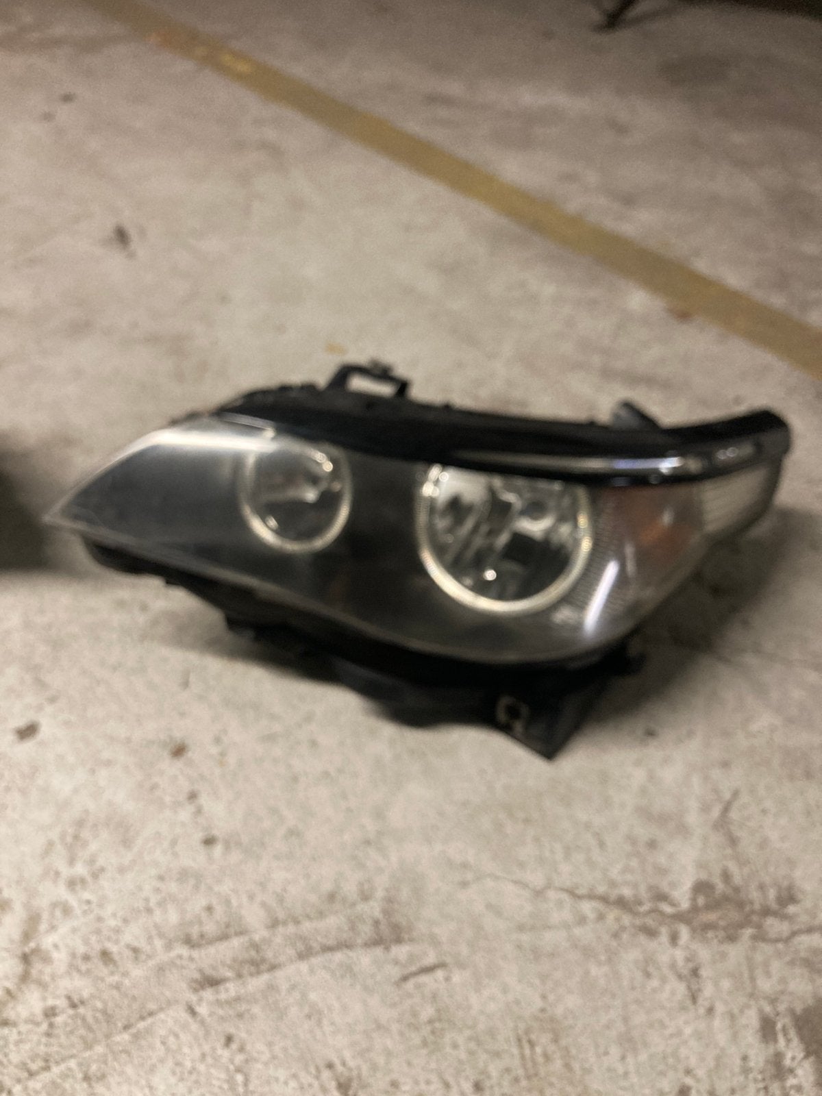 Phare BMW E60  serie 5 Angel eyes, Autos : Pièces & Accessoires, Éclairage, Enlèvement ou Envoi, BMW