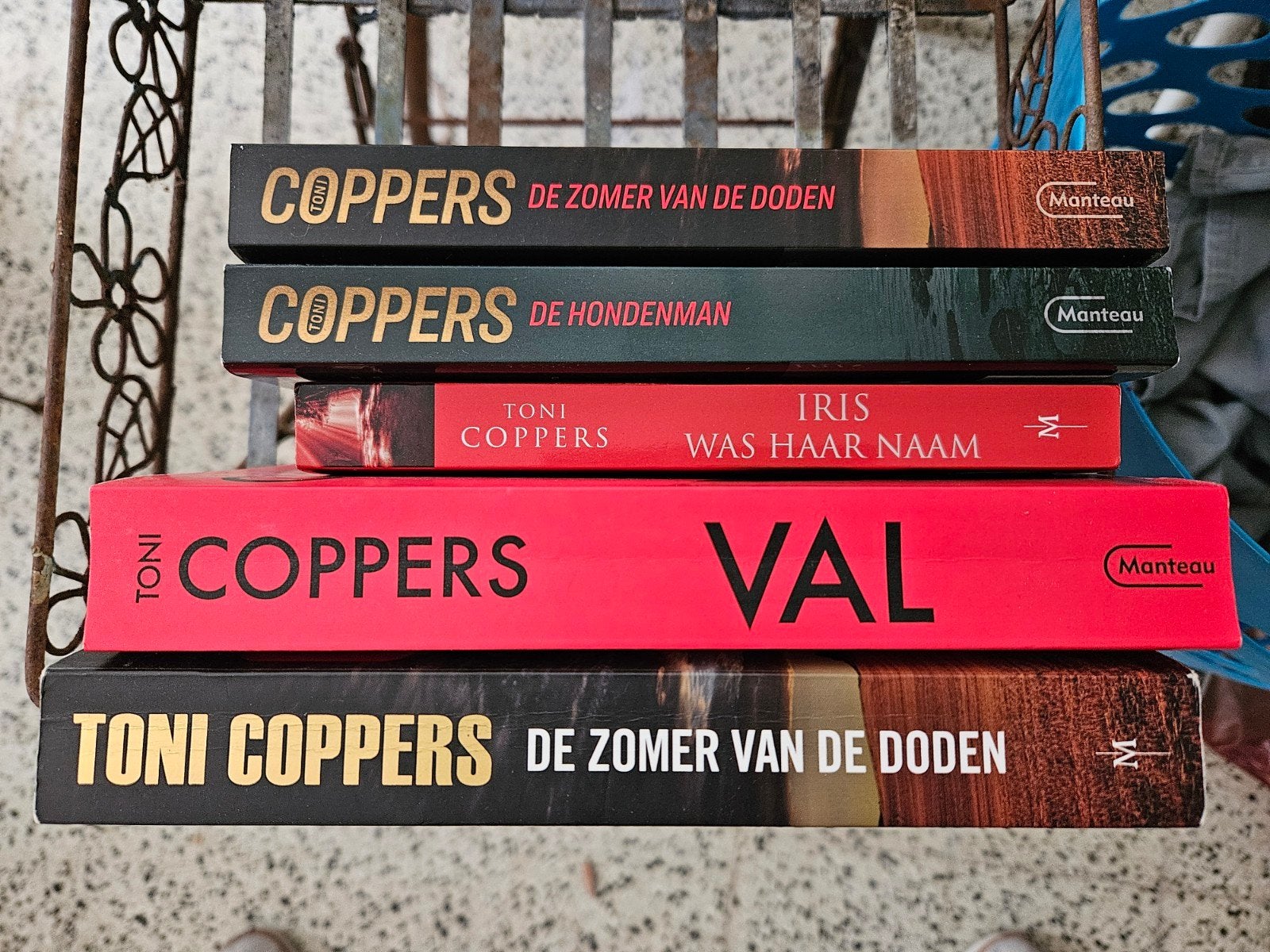 5 boeken Toni Coppers, Livres, Enlèvement