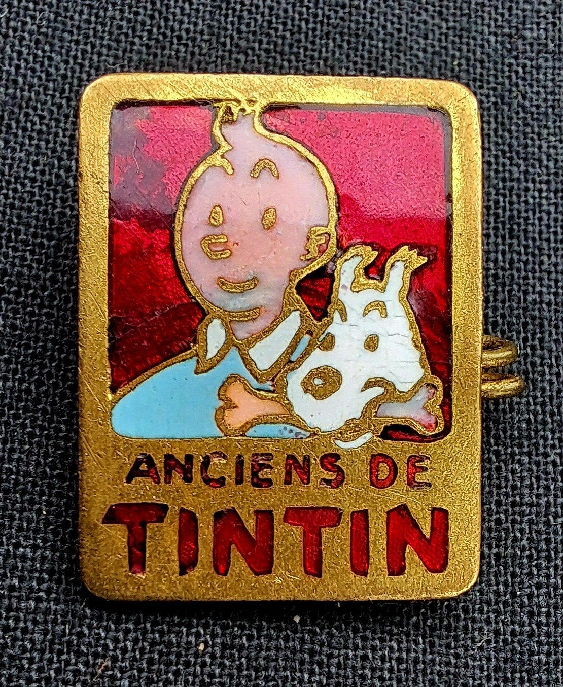 TINTIN en MILOU ANTIQUES badge van TINTIN uit de jaren 50, Ophalen of Verzenden, Kuifje