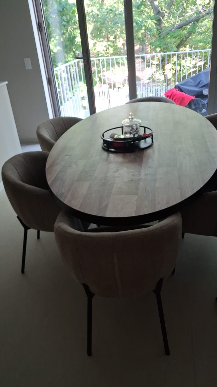 Mooie ovale eettafel (Houtlook) - Zonder stoelen⁠, Huis en Inrichting, Tafels | Eettafels, Zo goed als nieuw, Vier personen, Ovaal