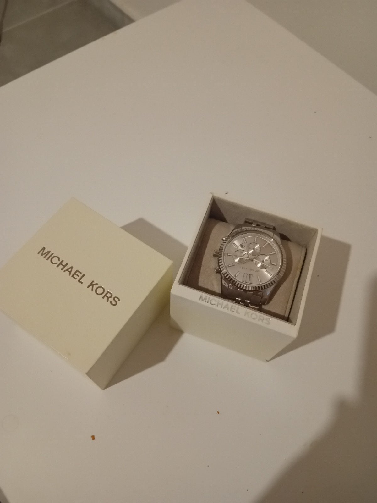 Michael Kors horloge Origineel Met doos nog nooit gebruikt, Handtassen en Accessoires, Horloges | Dames, Ophalen