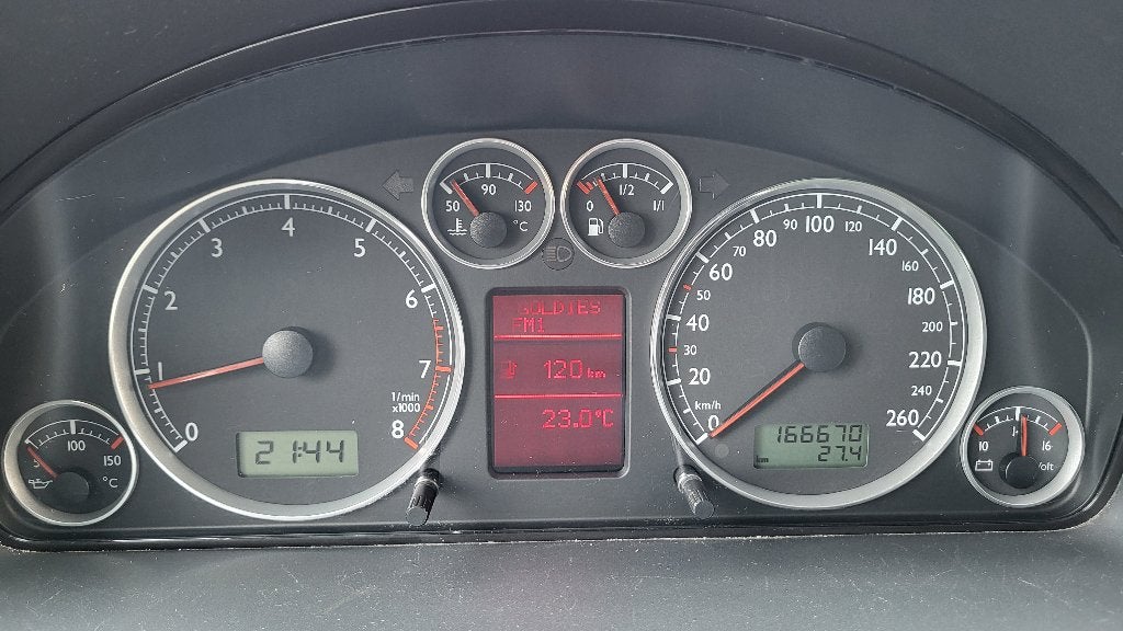 Volkswagen Sharan 1.8T Benzine 7 plaatsen 166.000 km, 110 kW, 4 cilinders, Bedrijf, Handgeschakeld