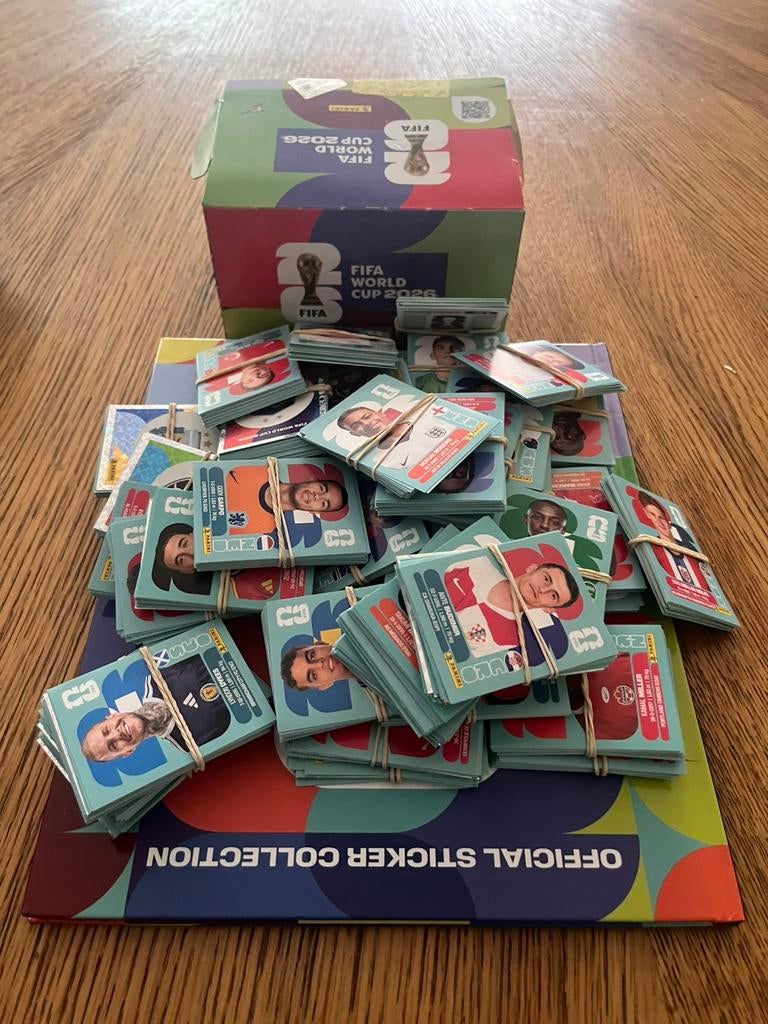 Stickers Panini Coupe du Monde 2026 à l’unité, Envoi, Comme neuf, Plusieurs autocollants