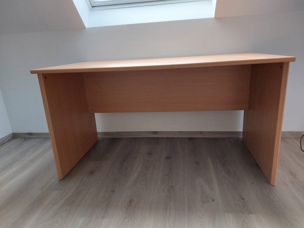 bureau, Classique, Comme neuf, Enlèvement, Bois