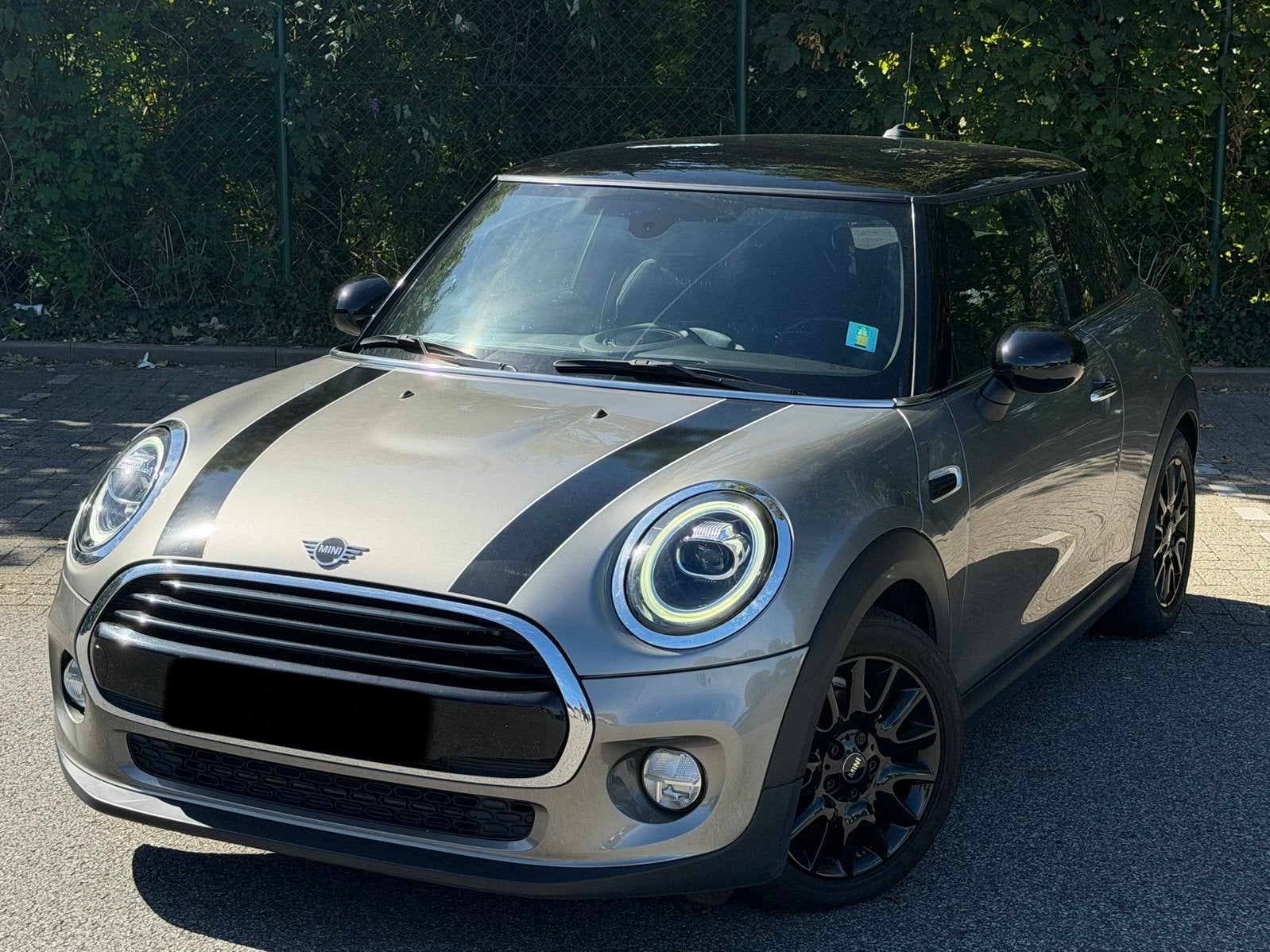 Mini Cooper 1.5i Automa/Regulateur/Leds/GPS, Auto's, Automaat, Zwart, Leder, Berline