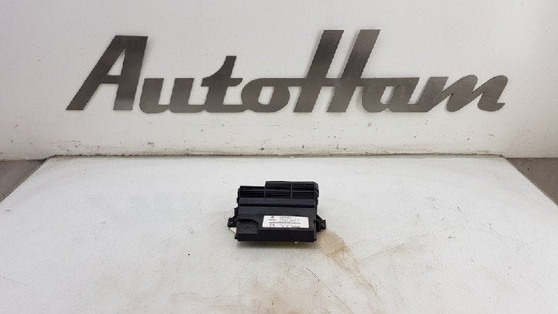 ORDINATEUR UNITE COMMANDE ELECTRONIQUE Audi A6 Quattro (C6), Auto-Union-Straße  1,
85057  Ingolstadt, DE, Info@audi.de, Audi, Utilisé