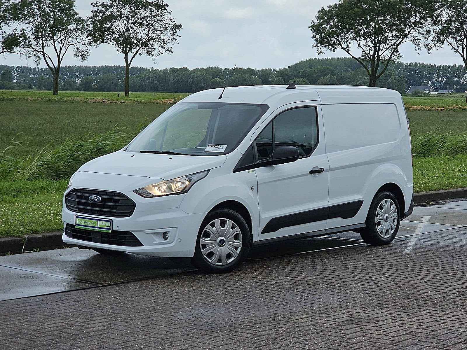 Ford Transit Connect 1.5 EcoBlue L1 Ambiente WF0RXXWPGRMA496, Achat, https://public.car-pass.be/vhr/7254073e-308a-49e1-8957-f5e80f3e31ac