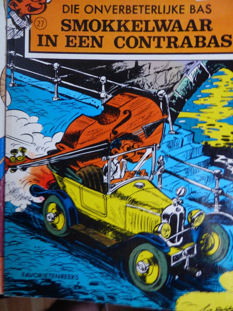 die onvergetelijke bas , smokkelwaar in een contrabas, Enlèvement ou Envoi