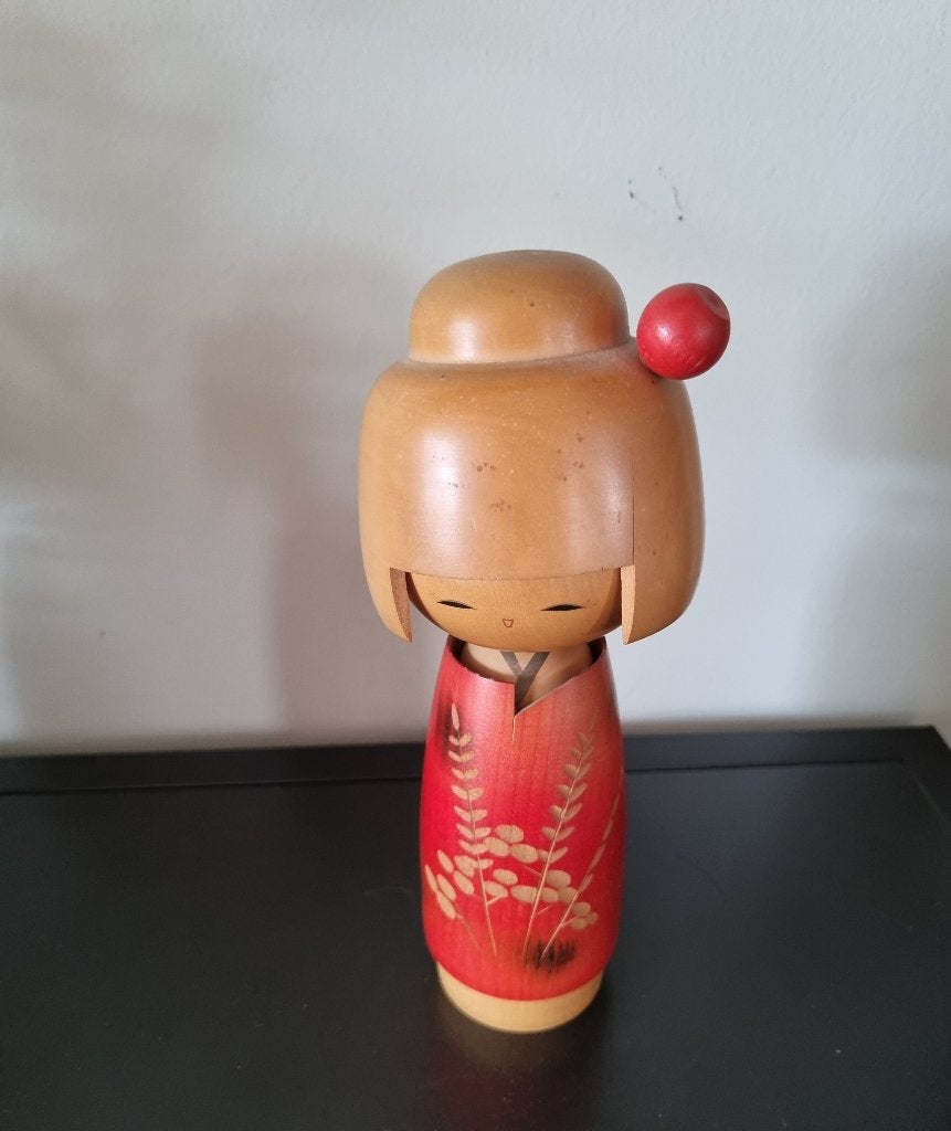 Mooie grote Kokeshi van Masae Fujikawa (1942-2015), Verzenden