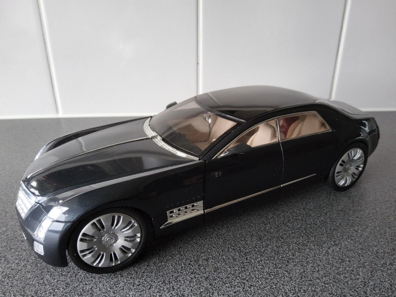 Cadillac Sixteen., Ophalen of Verzenden