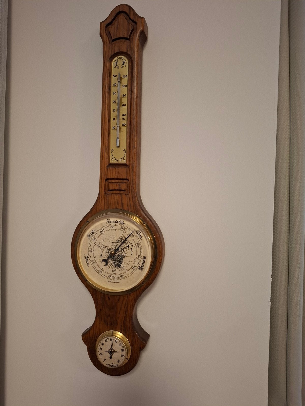 wandklok, Ophalen