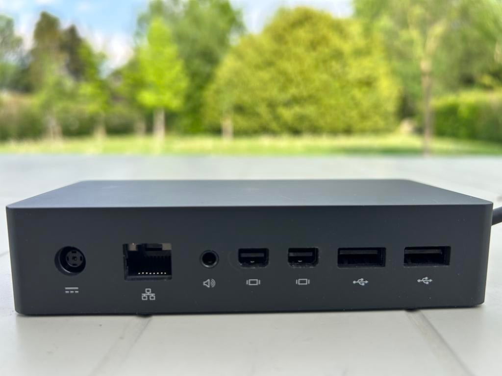 Microsoft Surface Dock (Gen 1), Ophalen, Zo goed als nieuw, Docking station, Laptop