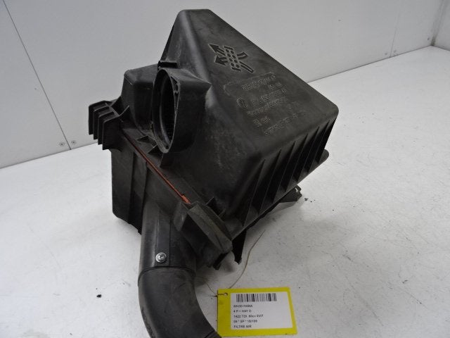 FILTRE À AIR Skoda Fabia II (5J) (01-2006/12-2014), Utilisé, Info@skoda-auto.de, Skoda, Max-Planck-Straße  3-5
64331  Weiterstadt, DE